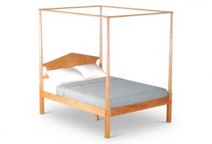 Pencil Post Bed in cherry
