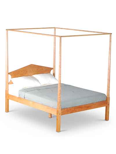 Pencil Bost Bed in Cherry With Canopy