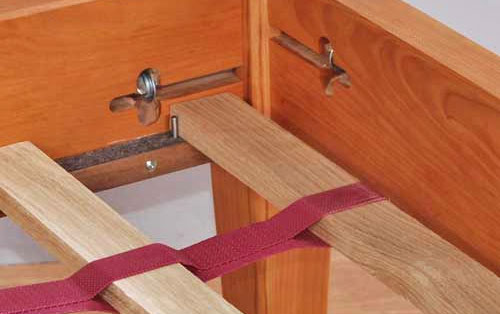pocketed straps holding bed slats