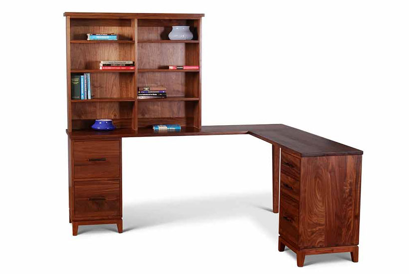 Corner Desk with Bookshelf